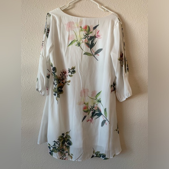 Floral Print Midi Dress - Picture 5 of 8